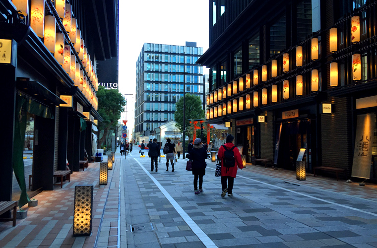 東京駅から日本橋を歩く